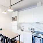 Apartman Wonderful Duplex W Private Patio & Ac By Lovelystay Porto