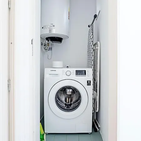 公寓 Wonderful Duplex W Private Patio & Ac By Lovelystay 波尔图