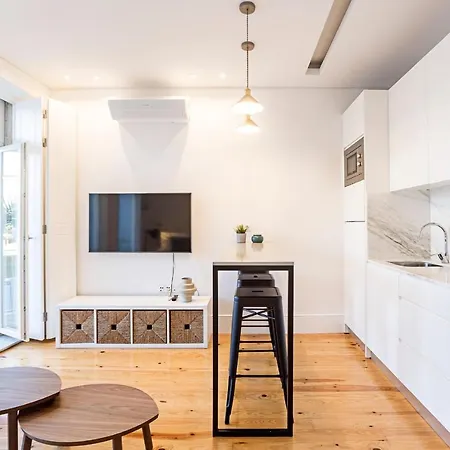 Apartman Wonderful Duplex W Private Patio & Ac By Lovelystay Porto