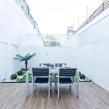 Wonderful Duplex W Private Patio & Ac By Lovelystay Apartman